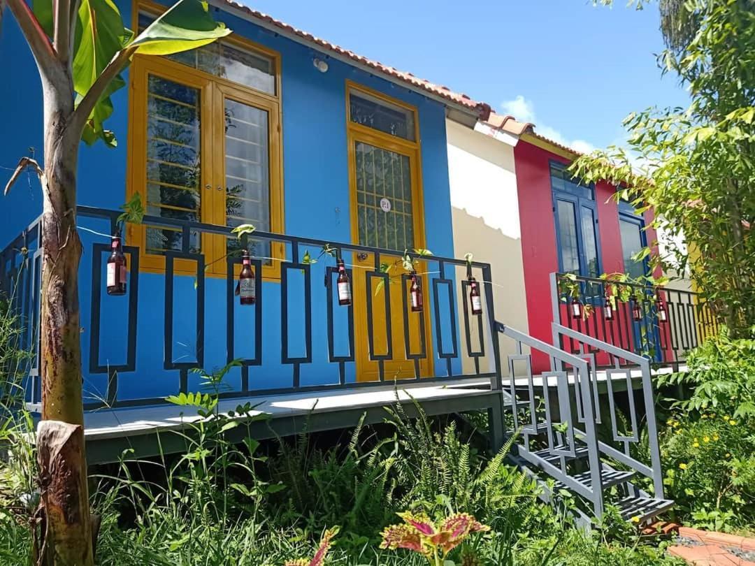 Homestay Nang Nghieng Kon Tum Exterior foto
