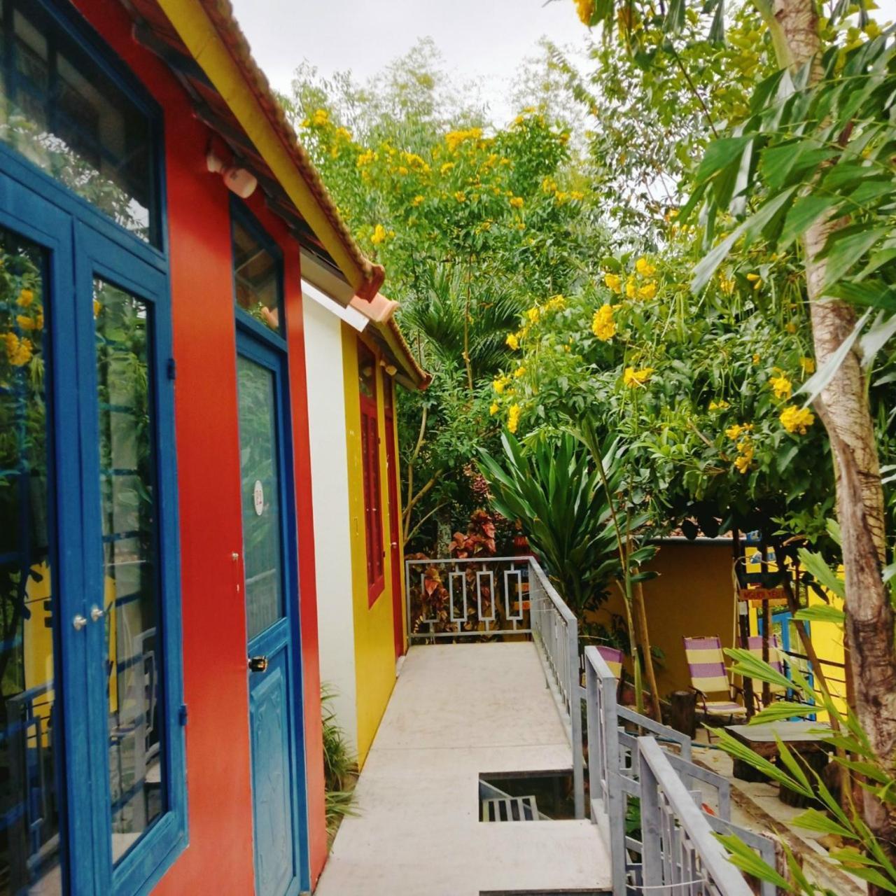 Homestay Nang Nghieng Kon Tum Exterior foto